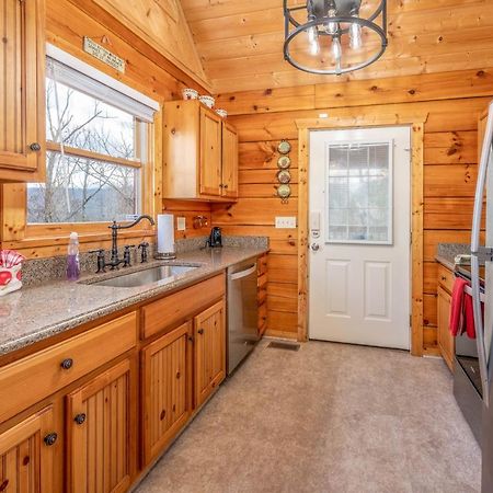 Over The Mountain - Smoky Mountain View Cabin Sevierville Esterno foto