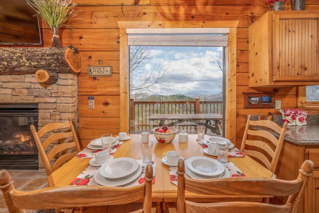 Over The Mountain - Smoky Mountain View Cabin Sevierville Esterno foto