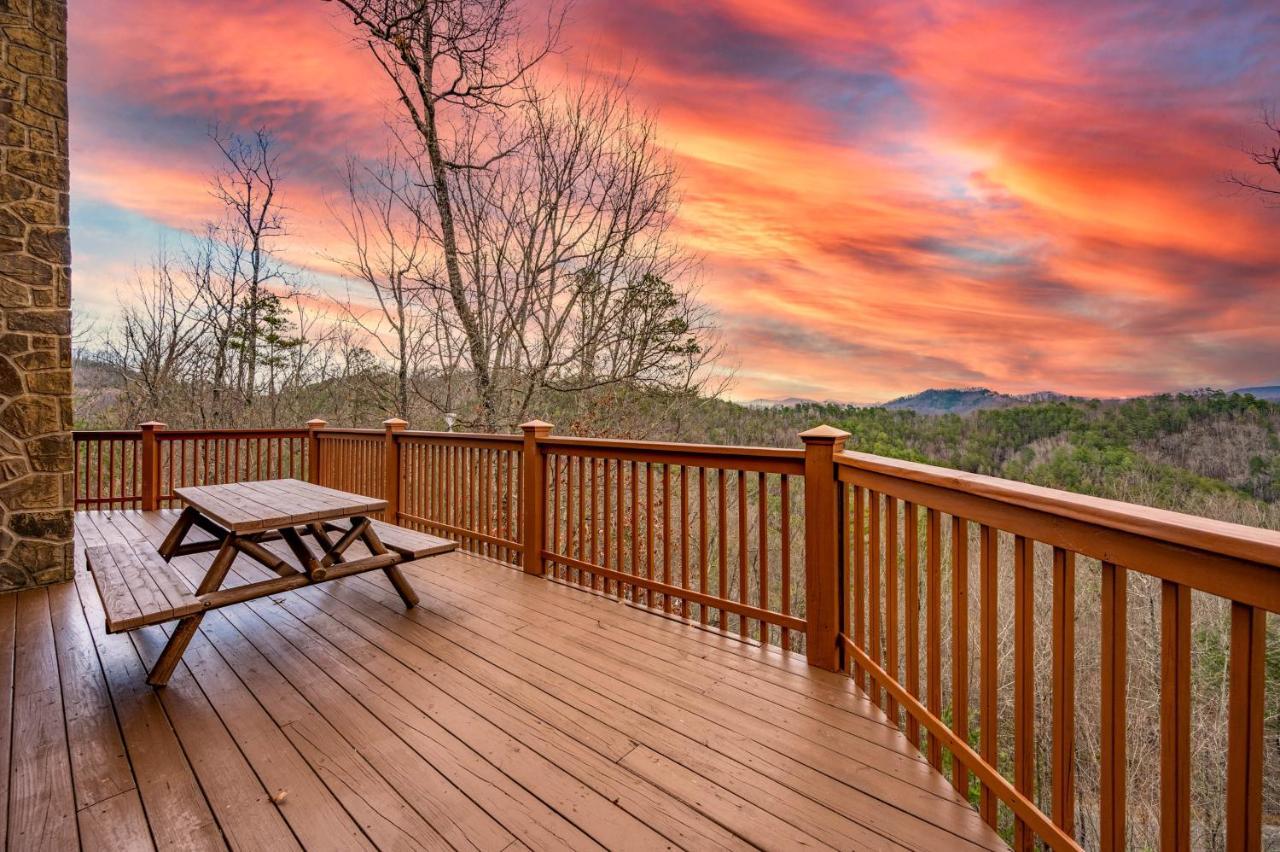 Over The Mountain - Smoky Mountain View Cabin Sevierville Esterno foto