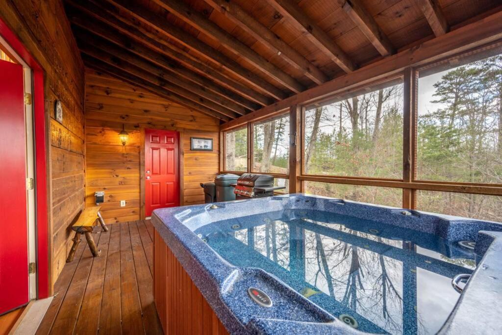 Over The Mountain - Smoky Mountain View Cabin Sevierville Esterno foto